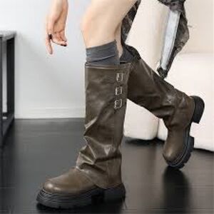 New slouchy brown buckle boots sz 8 women’s